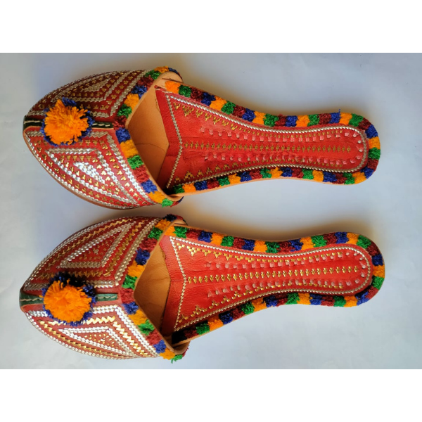 natural and artistic